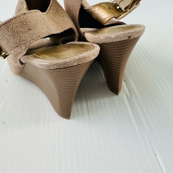NWOT Ann Taylor Loft suede peep toe wedges tan size 7 stacked heel - Picture 8 of 12